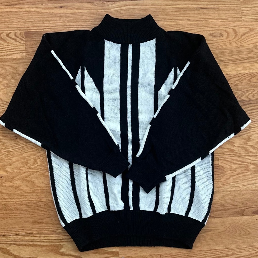 Knitivo Vintage Mock Neck Sweater (M)